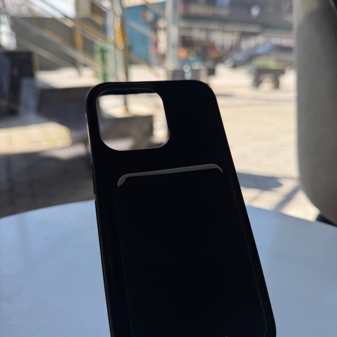 case iPhone 13 pro max black wallet